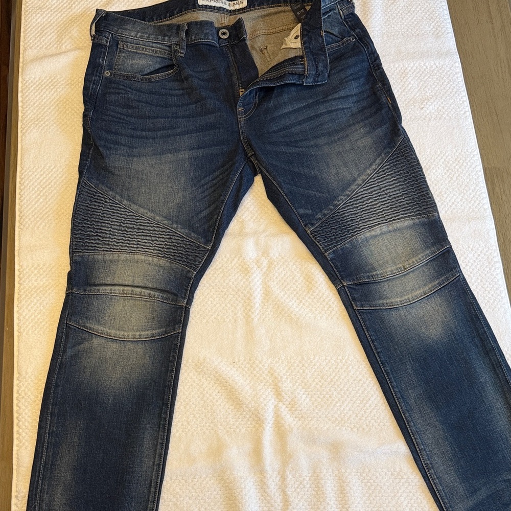 Express (Altec) Dark Wash Super Skinny Fit Jeans 36/30